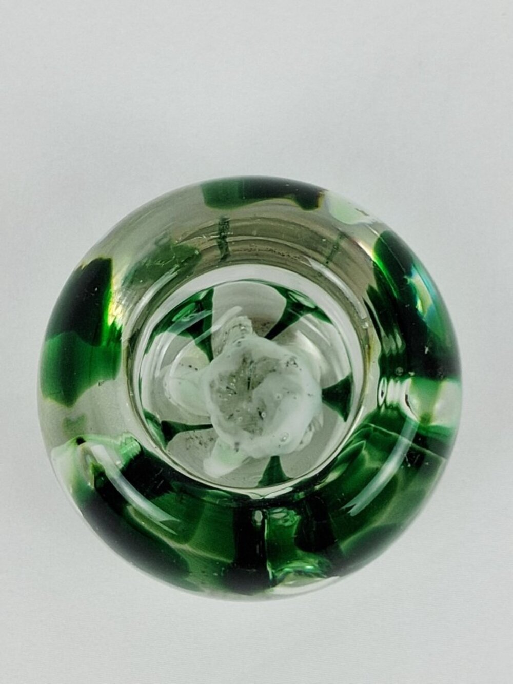 VTG Green Swirl Bubble Art Clear Glass 1 lb Paperweight Ashtray Trinket Dish - Picture 5 of 6